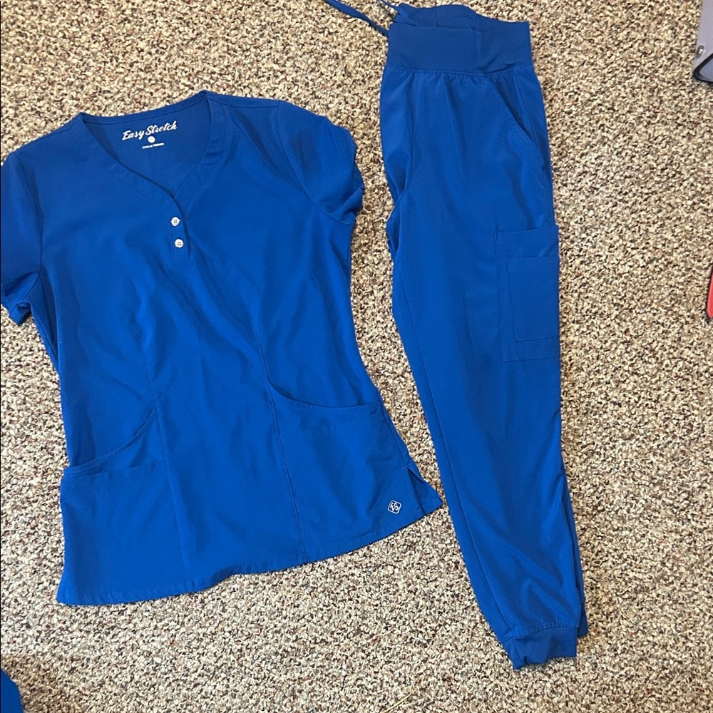 Uniform Advantage Easy Stretch Women's Blue Scrub Set